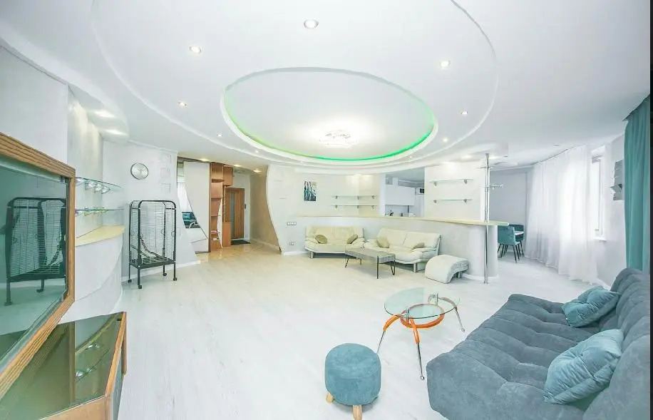 Фотография квартиры Апартаменты Роскошные 150 метровые 4-комнатные в центре Минска рядом с вокзалом