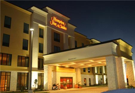 Фотография гостиницы Hampton Inn & Suites Bastrop