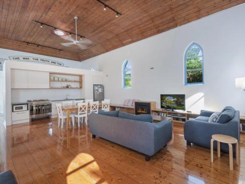 Фотография гостевого дома The Church