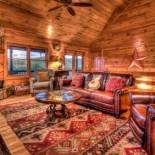 Фотография гостевого дома Blackberry Lodge by Escape to Blue Ridge