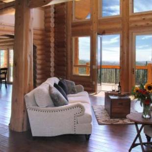 Фотографии мини отеля
Courtwood Inn