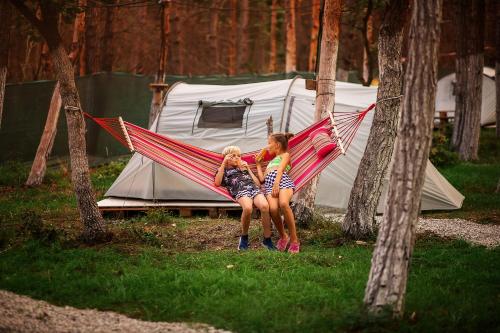 Фотографии глэмпинга
Папин лагерь