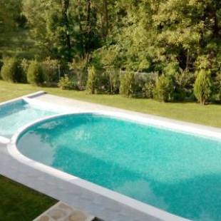 Фотографии гостевого дома 
            Hotel Aleksandrina