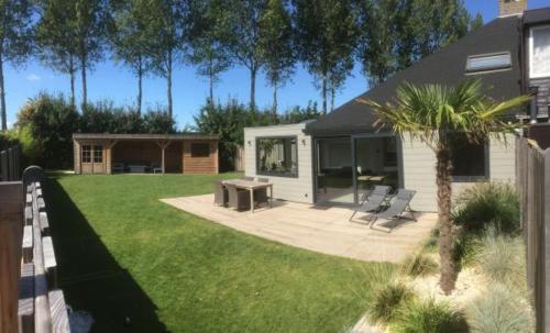 Фотография гостевого дома Holiday cottage with sauna in Zeeland