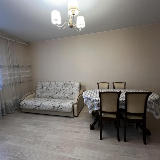 Фотографии квартиры 
            AlexHome (АлексХоум) на улице Строителей 9-199