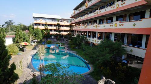 Фотография гостиницы Hotel Surya Indah Batu Malang