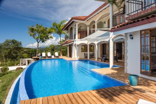 Фотография гостиницы El Castillo - Adults only