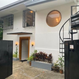 Фотография гостиницы Courtyard Hotel