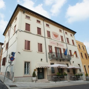 Фотография гостиницы Antico Albergo