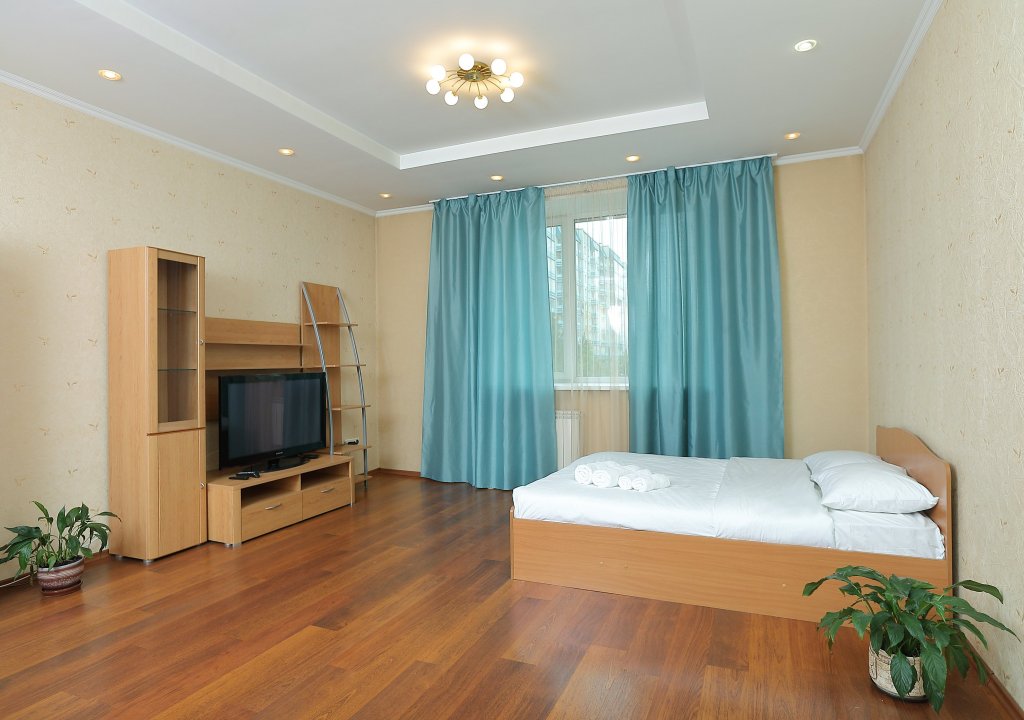 Фотография квартиры Апартаменты Просторная квартира на Батурина в кирпичном доме