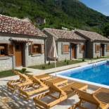 Фотография базы отдыха Eco Villas Merak