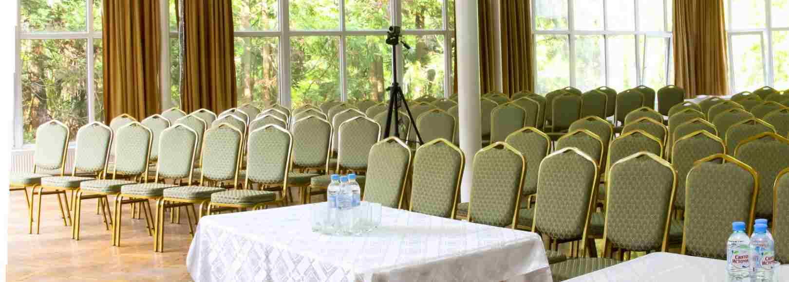 Фотография конференц-зала Зал Верхний