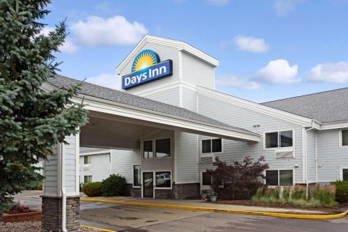Фотография гостиницы Days Inn by Wyndham Cheyenne