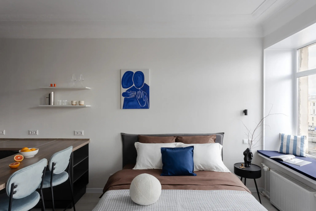 Фотография квартиры Апартаменты 1912 Студия с Изразцовой Печью и Шикарным Видом на Фонтанку