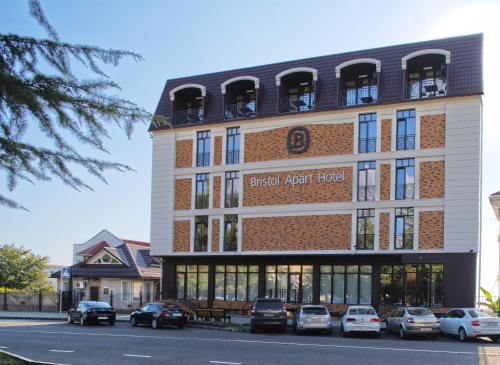 Фотографии апарт отеля
Бристоль