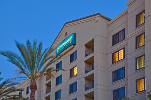 Фотография гостиницы Sonesta ES Suites Anaheim Resort Area