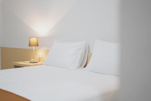 Фотография гостиницы UROOMS Panglima Polim