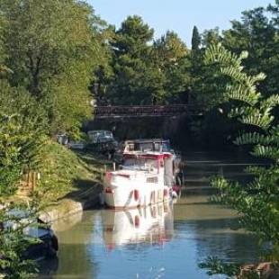 Фотографии мини отеля
atmosphere