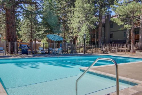 Фотография гостевого дома The Summit 5