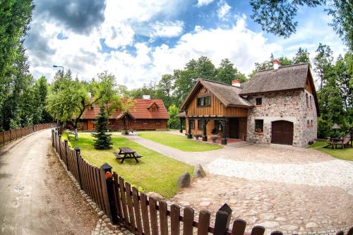 Фотография гостиницы Hotel Dworek Wapionka