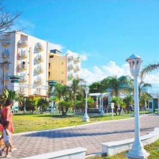 Фотография гостиницы Hotel Art Deco Beach