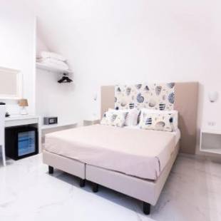 Фотографии мини отеля
Holiday Sorrento Center