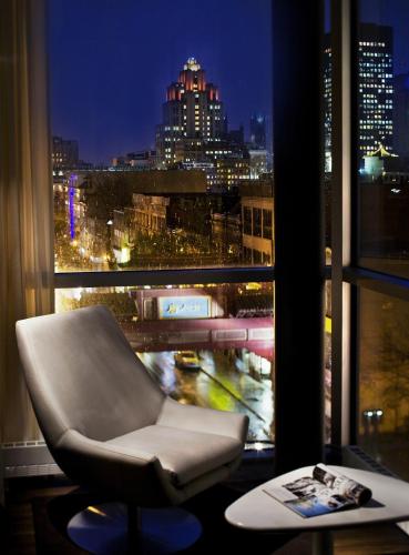 Фотография гостиницы Hotel Zero 1 Montreal