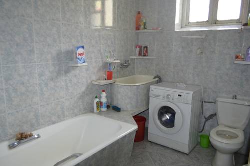 Фотография гостевого дома Manoni's Guest House