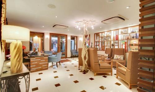 Фотография гостиницы The Somerset Hotel