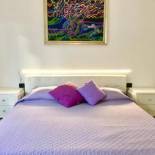 Фотография гостевого дома Camera Matrimoniale privata in appartamento condivisibile