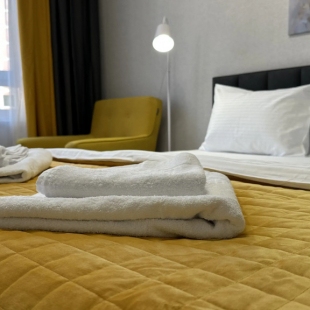 Фотография квартиры Квартира жёлтая Беличенко 92к4