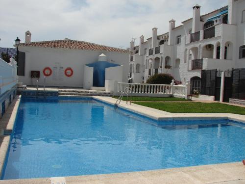 Фотография гостевого дома Verano Azul 12 Menyber