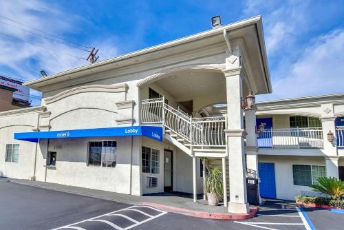 Фотография гостиницы Motel 6 Garden Grove