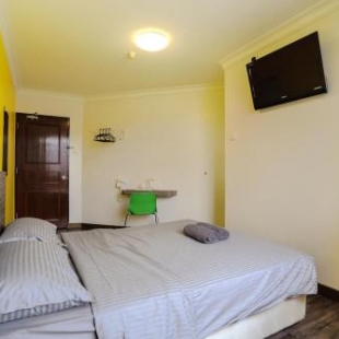 Фотография гостиницы Parkland Hotel