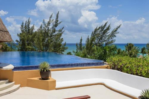 Фотография квартиры 2 BR PH PRIVATE MINI POOL AND TERRACE