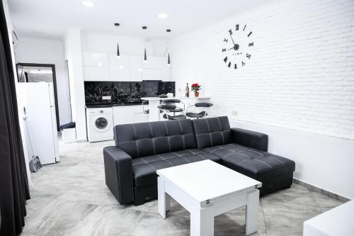 Фотография гостевого дома Crystal Apartments