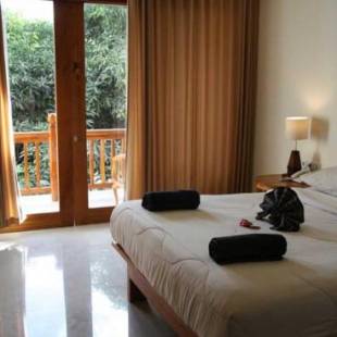 Фотографии гостиницы
Komodo Lodge