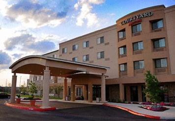 Фотография гостиницы Courtyard by Marriott San Antonio North Stone Oak At Legacy