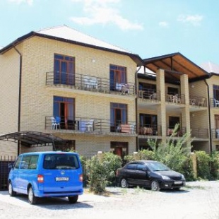 Фотография гостевого дома Горный Хрусталь