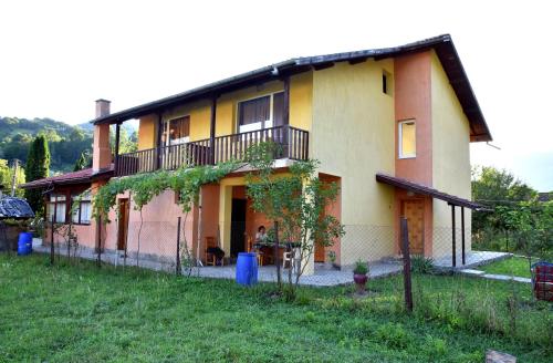 Фотография гостевого дома СТАИ ЗА ГОСТИ ТОНИ