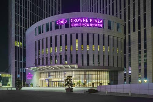 Фотография гостиницы Crowne Plaza Tianjin Meijiangnan, an IHG Hotel