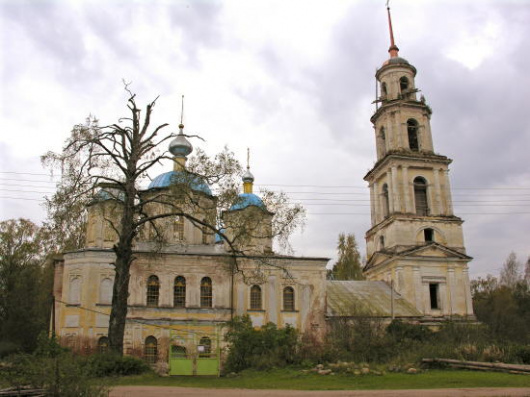 Фотографии храма 
            Троицкий собор в Осечно