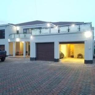 Фотографии мини отеля
The White House Lodge