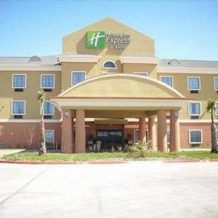 Фотографии гостиницы
Holiday Inn Express Hotel and Suites Kingsville, an IHG Hotel