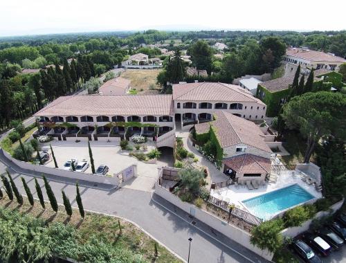 Фотография апарт отеля Résidence Le Mas de Valrugues (by Popinns)