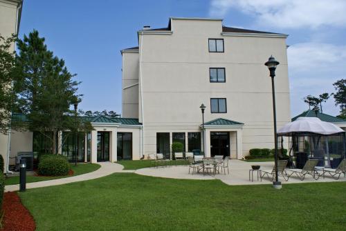 Фотография гостиницы Courtyard by Marriott Covington / Mandeville