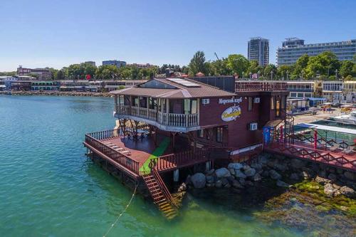 Фотография гостиницы Морской Клуб Капитан