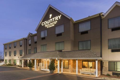 Фотография гостиницы Country Inn & Suites by Radisson, Asheville at Asheville Outlet Mall, NC