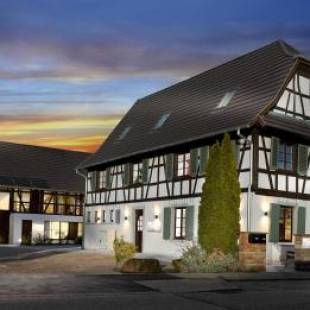 Фотографии гостиницы 
            Hôtel Au Petit Pont