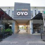 Фотография гостиницы Vaccinated Staff - OYO 2075 Graha Marina